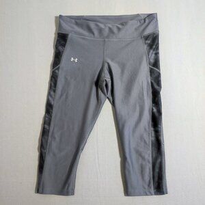 Under Armour active wear sport leggings women's size 10 or 12  grey colour crop